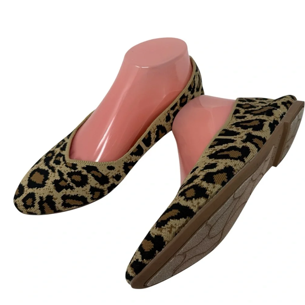 Skechers Cleo Women’s Size 9 Natural Animal Print Flats leopard print shoes